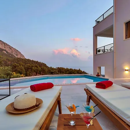 Vivace Mit Pool Und Traumhaften Meerblick Vila *