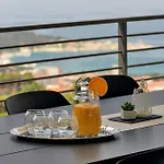 Vivace Mit Pool Und Traumhaften Meerblick Villa