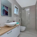 Villa Vivace Mit Pool Und Traumhaften Meerblick Veliko Brdo (Makarska)