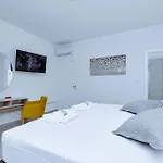 Vivace Mit Pool Und Traumhaften Meerblick * Veliko Brdo (Makarska)