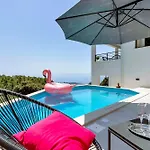 Villa Vivace Mit Pool Und Traumhaften Meerblick *