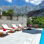 Vivace Mit Pool Und Traumhaften Meerblick Villa *