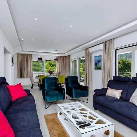 Villa Vivace Mit Pool Und Traumhaften Meerblick *