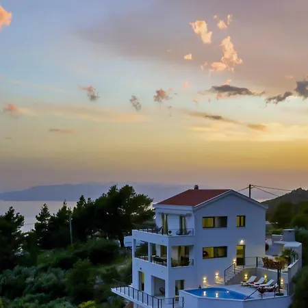 Vivace Mit Pool Und Traumhaften Meerblick *