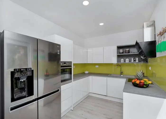 Vivace Mit Pool Und Traumhaften Meerblick *