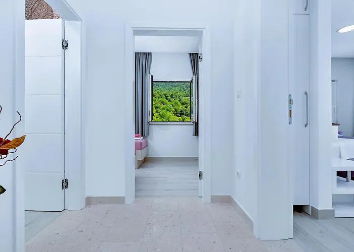 Villa Vivace Mit Pool Und Traumhaften Meerblick *