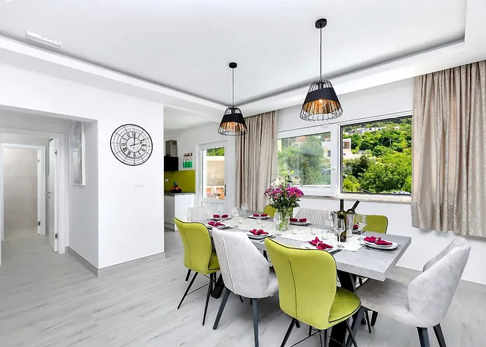 Villa Vivace Mit Pool Und Traumhaften Meerblick Veliko Brdo (Makarska)