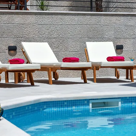 Vivace Mit Pool Und Traumhaften Meerblick וילה *