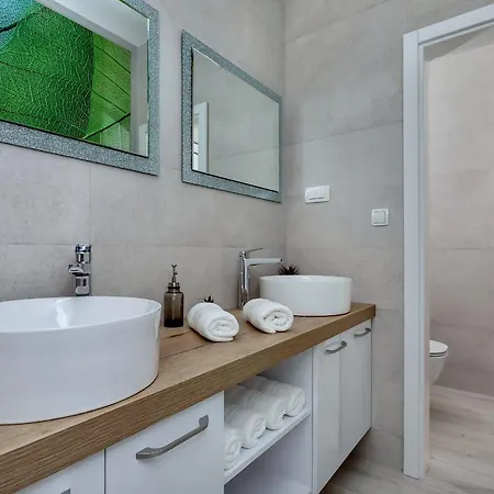 Vivace Mit Pool Und Traumhaften Meerblick וילה *